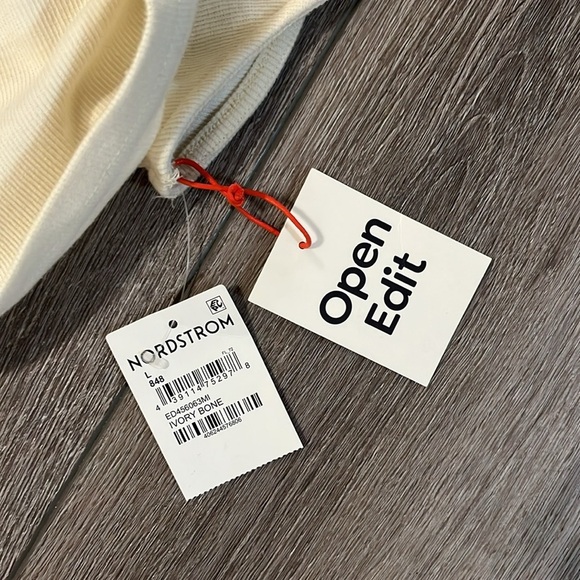 Open Edit cream ribbed top size Large - Picture 5 of 5